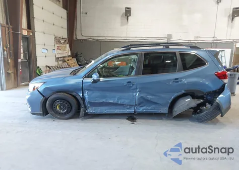 2021 Subaru Forester Limited из США, поврежденный, VIN JF2SKAUC6MH493382